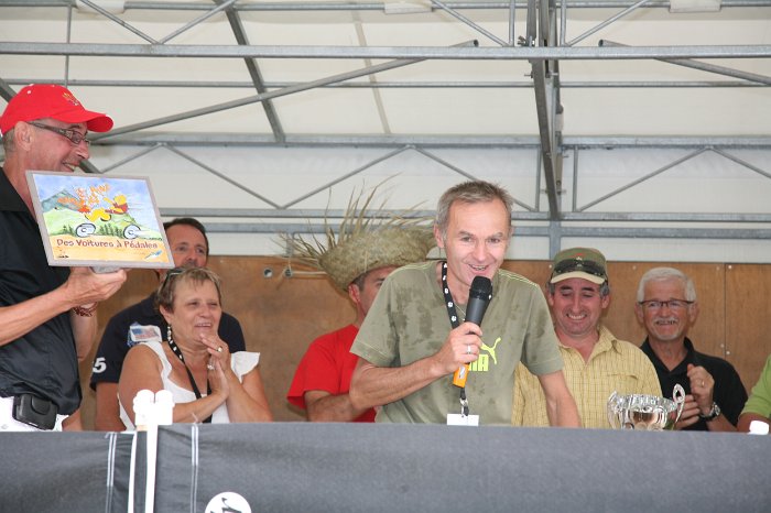 Podium-2010_Troph0125